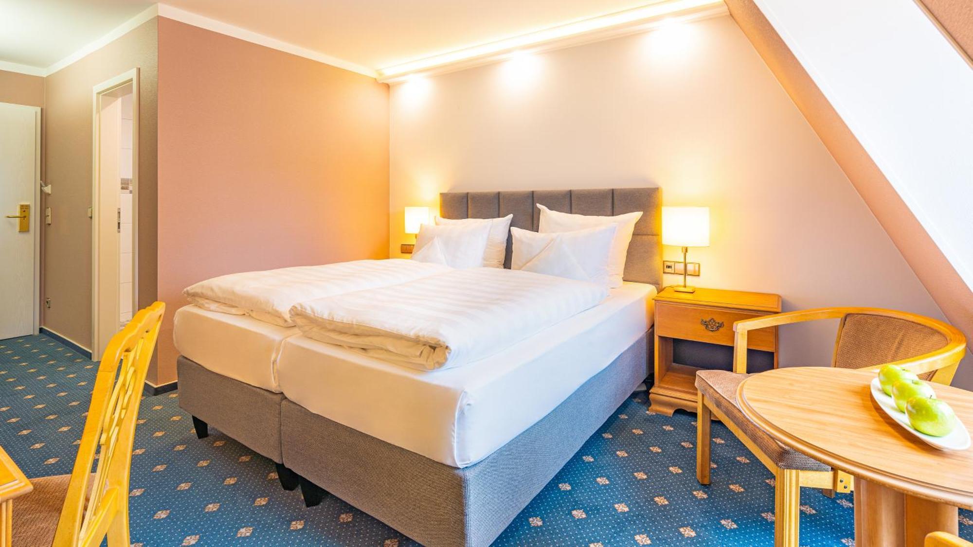 Hotel Zur Post - Ein Rovell Hotel Heringsdorf  Esterno foto