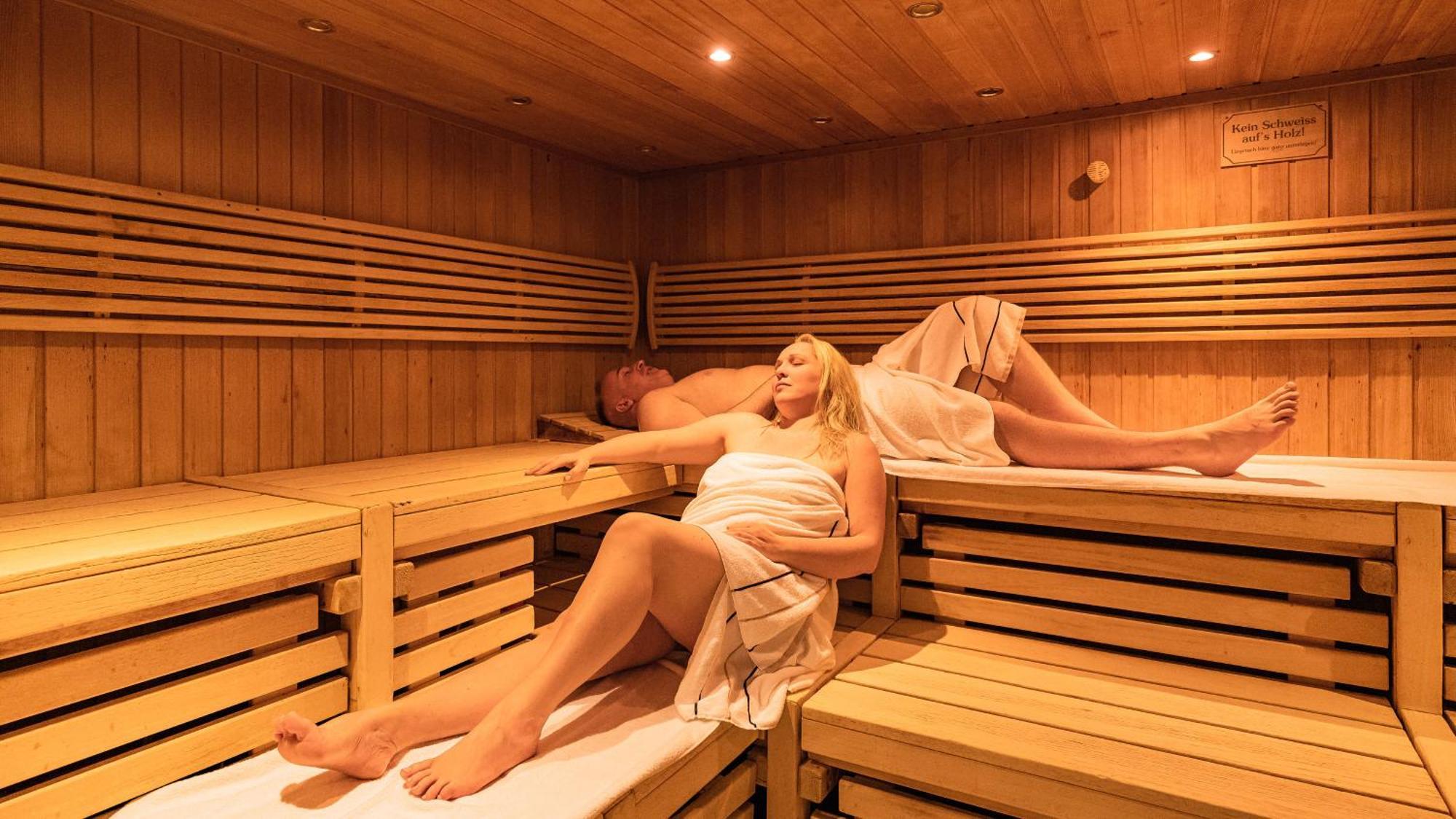 Hotel Zur Post - Ein Rovell Hotel Heringsdorf  Esterno foto
